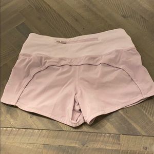 🍋Lululemon Speed up Shorts